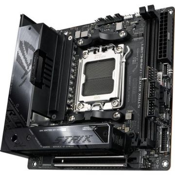 Placa de baza ASUS ROG STRIX X670E-I GAMING WIFI, AMD AM5, DDR5, mITX