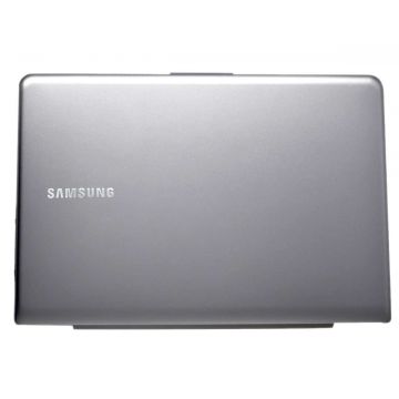 Capac Display BackCover Samsung NP530U3C Carcasa Display Argintie